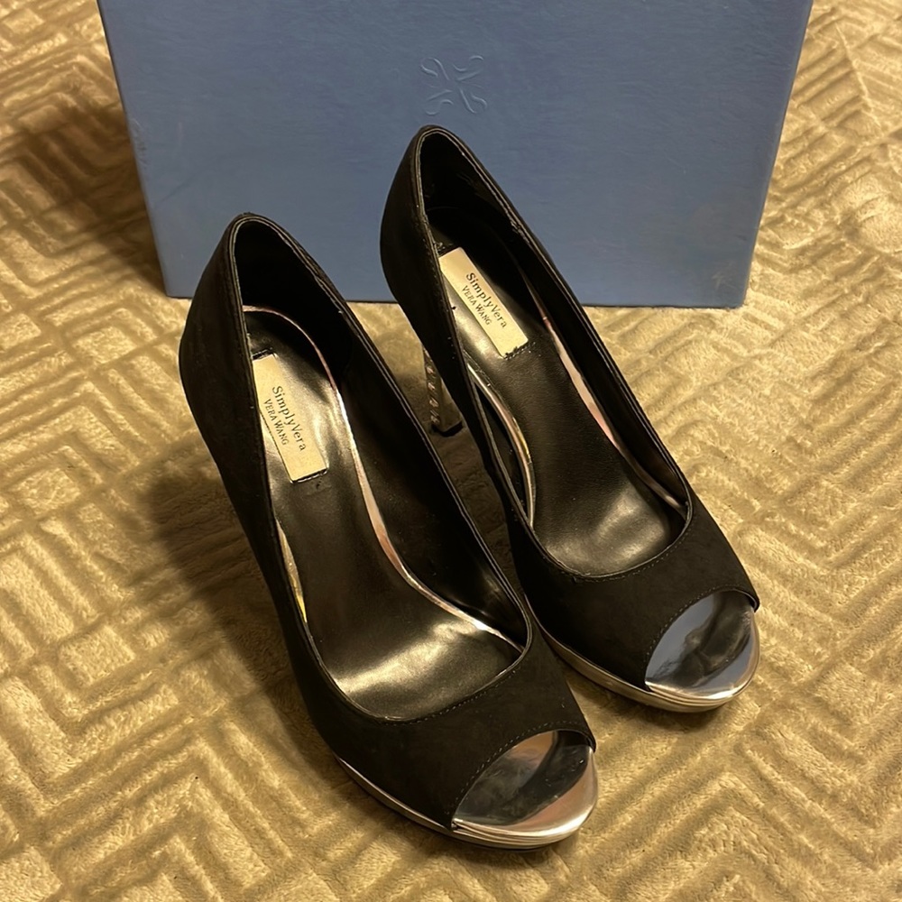 Ariel Pump by Simply Vera